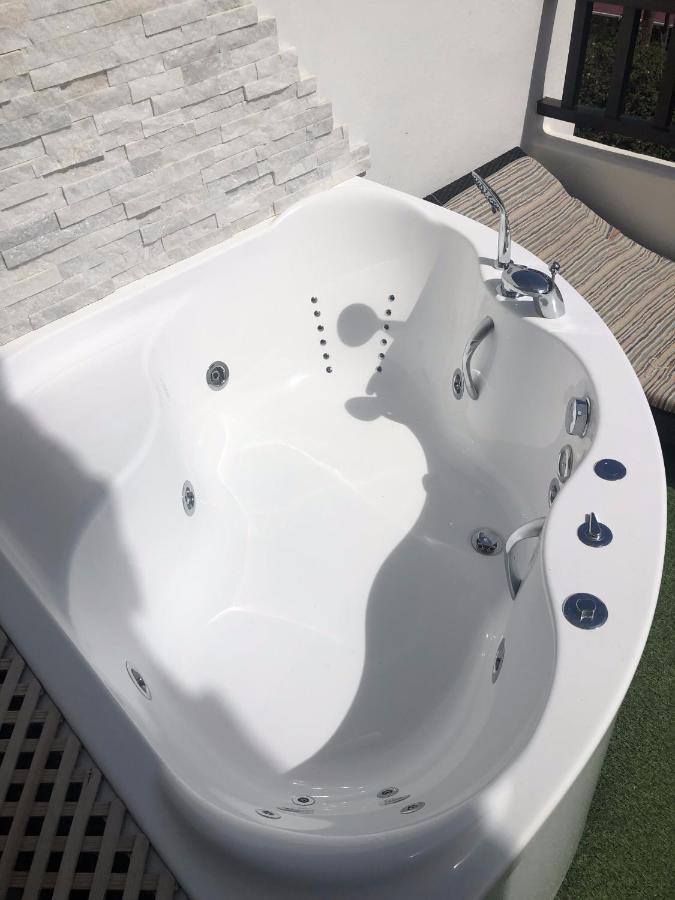 Lux&2Jacuzzi. New! Golden Mile Las Americas, Parque Santiago 2. Pool Heated Sea Water 2 Bdr Playa de las Américas Buitenkant foto